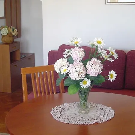 Apartment Buljan Kozino