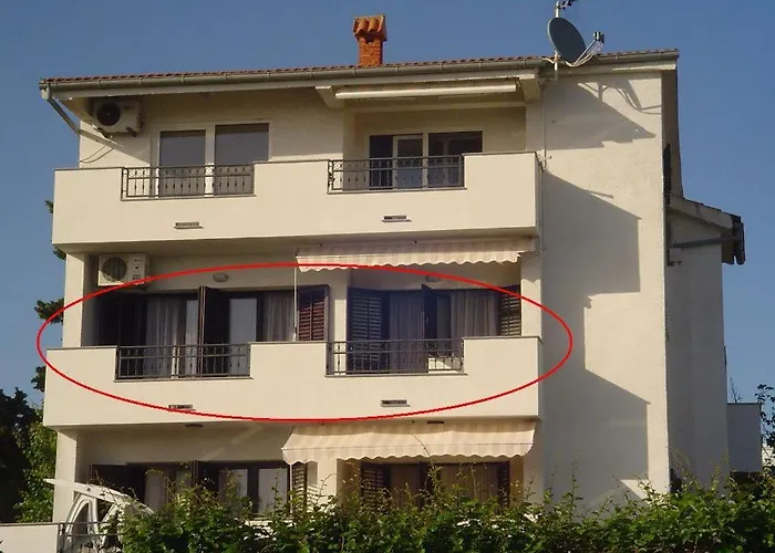Buljan Apartment *
